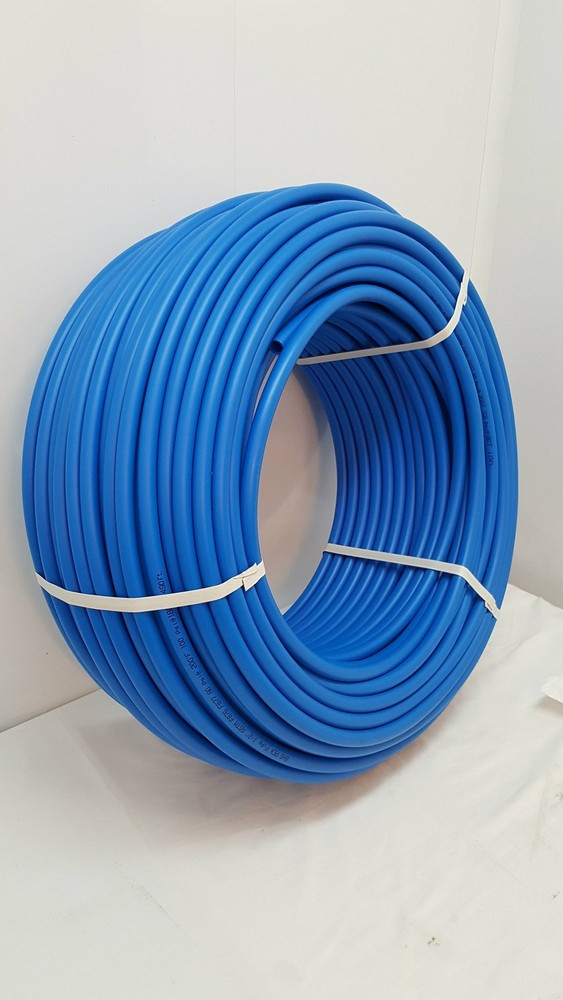 1 1/4″ 500′ Non-Oxygen Barrier Blue PEX B tubing for heating and plumbing