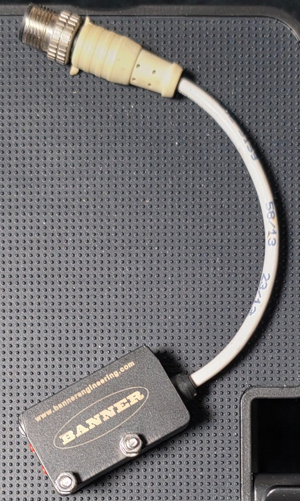 BANNER Q26PXLPQ5 Polarized Retro-Reflective Photoelectric Sensor
