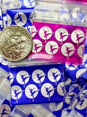 BaggiesSince1987 – 1034 Design Zip Bags 1000PCS Metallic 25 DSN MIX, READ DETAIL
