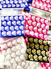 BaggiesSince1987 – 1515 Design Zip Bags METALLIC P 50 D MIX 100PCS, READ DETAILS