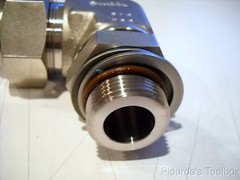 New Swagelok 1″ Tube x 3/4″ Male ISO/BSP Positionable 90° Elbow, SS-1610-2-12PR