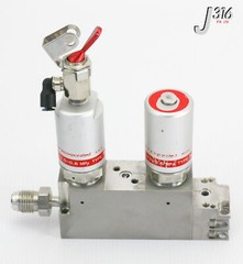 18491 FUJIKIN DIAPHRAGM BLOCK VALVES, TYPE N.C., O.P. 0.5~0.6MPA 567511