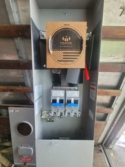 320/400a Lever Bypass Meter Pedastal W/ 2 200a Breakers Milbank U3849-O-2-200 UL