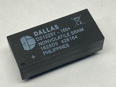Dallas DS1225Y-150+ Nonvolatile SRAM Integrated Circuit 64K Bit 28 Pin
