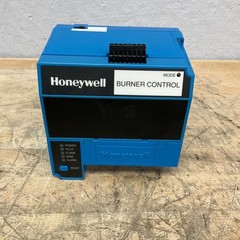HONEYWELL RM7838B1013 BURNER CONTROL UNIT Tested and Working