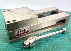 HHIP Machine Vise Flat Jaw Milling Grinding Clamp Base W Handle Steel