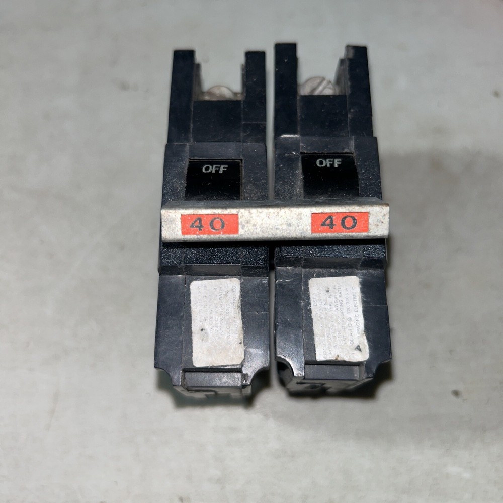 Federal Pacific NA240 40A Circuit Breaker – Black