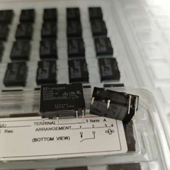 Fujitsu FTR-F3PA005V Power Relay 4 Pins 5A 5VDC