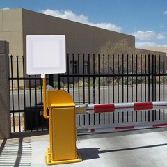 CF-RU5106 2.3kg UHF RFID Long Range Card Reader Parking System Access Control