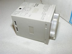 Omron H3CR-A8 Timer Modules (zz10)