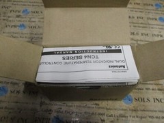 New One Autonics TCN4S-22R Temperature Controller TCN4S22R Free Shipping