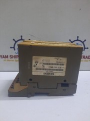 SIEMENS SIMATIC S5, 6ES5 441-8MA11 AND 6ES5 700-8MA11 W/ BASE