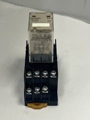 (1) Omron MY4N 24VDC Cube Relay with Socket Base 2046YF