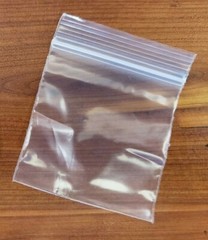 100 – 2″ x 2″ ZIP SEAL TOP LOCK BAGS CLEAR 2 MIL PLASTIC RECLOSABLE MINI BAGGIES