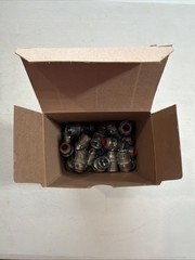 Arlington SNAP2 It 3/8 Inch Conduit Cable Connector 50 PCS New In Box USA !!!!!!