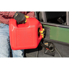 (2 pack) Midwest Can Company, 5 Gallon Capacity Gas Can