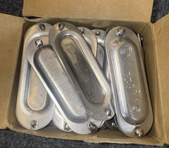 KILLARK OL-10 Aluminum Conduit Body Covers Lot of 31 New