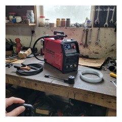 Professional-Grade Plasma Cutter: 1/2 Inch Clean Cuts & Smart Cooling System