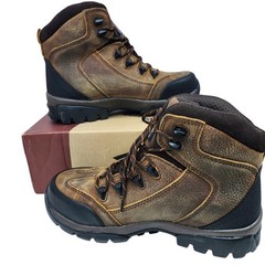 Avenger Safety Workboots Insulated Hiker Mens 10.5EE Comp Toe Leather Waterproof