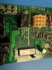 White-Rodgers Goodman B18099-13 Furnace Control Board 50T35-730 USED