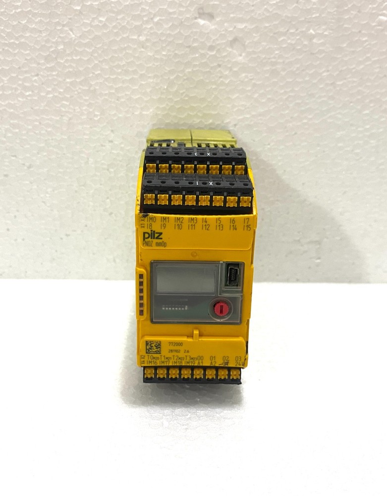 Pilz Pnoz Mmop 772000 Safety Relay