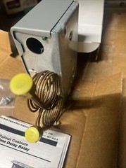 Johnson Controls P45NCA-12 Lube Oil Protector. New In Box.