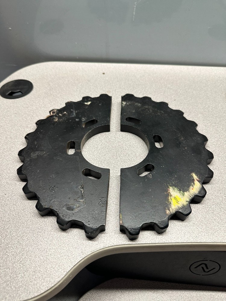 NEW MARTIN SPROCKET 32B24H 24 TEETH. FREE SHIPPING.