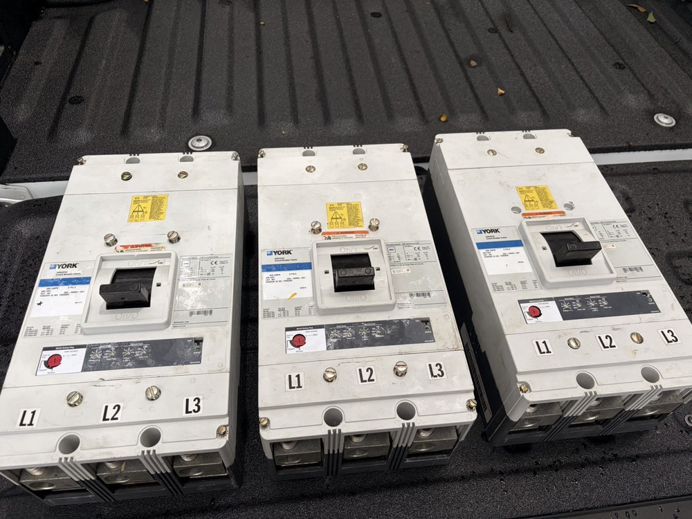 YORK NE6000 Main Breaker 600A 3-Pole AC 551-600V Industrial Frame