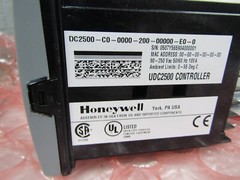 🔥 NEW HONEYWELL UDC2500 CONTROLLER 90-250 VAC 18VA W/PRODUCT MANUAL & BRACKETS
