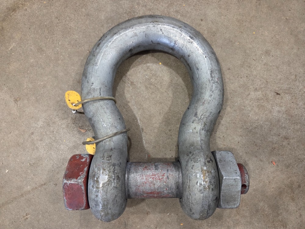 Crosby 55 Ton WLL 2-1/2″ Forged Bolt Type Shackle/Clevis w/ RFID 5NR 5NF USA BD2