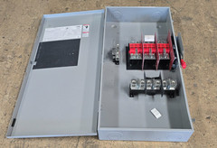 SIEMENS HF366NA HEAVY-DUTY SAFETY SWITCH 600A/600V/3P,NEW IN BOX! MAKE OFFER!