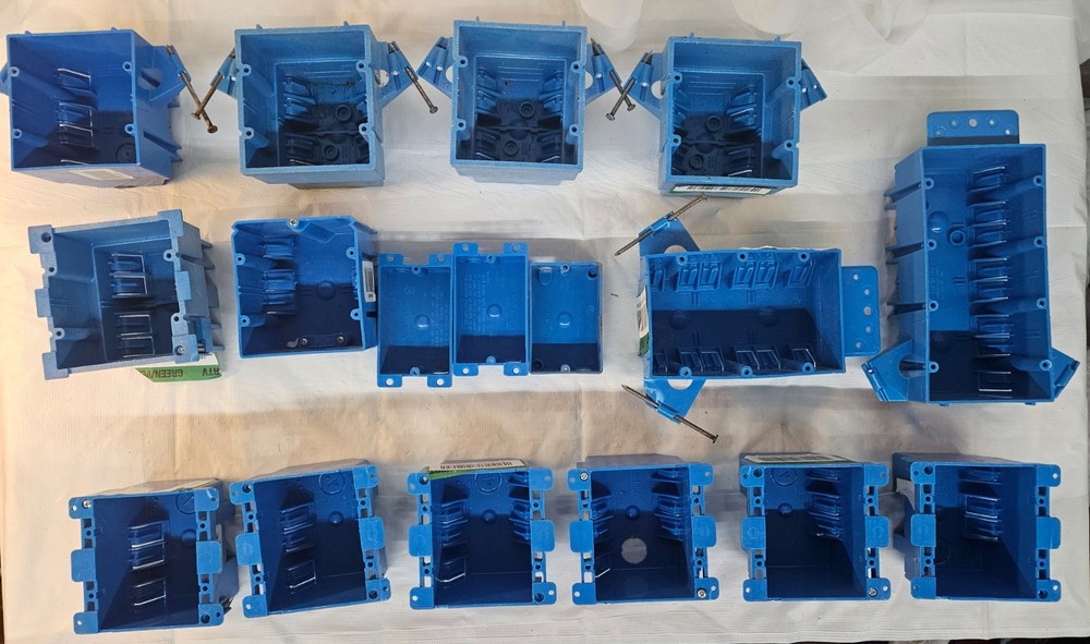 Lot 17 CARLON Blue PVC Electrical Switch Outlet Boxes NO HARDWARE Diff. Styles