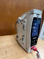 Masimo Radical 7 Rainbow w/Dock Module (F250)