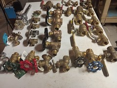 Huge Plumbing and HVAC Valve Shut off Lot 33 Total