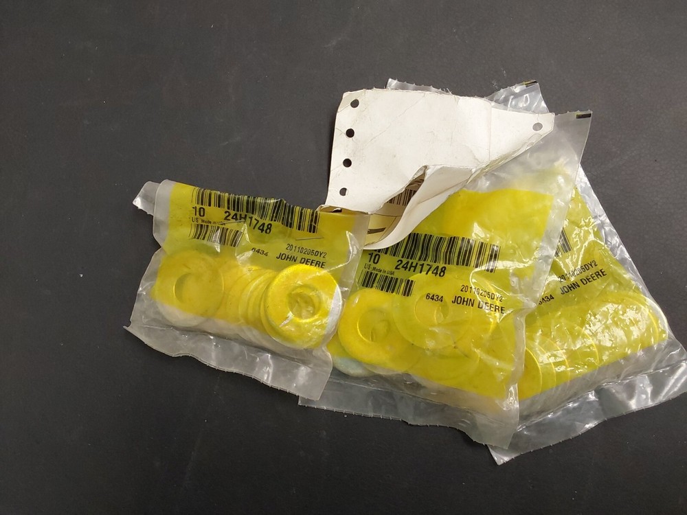 24H1748 NEW JOHN DEERE WASHER OEM LOT OF 29. FREE SHIPPING!