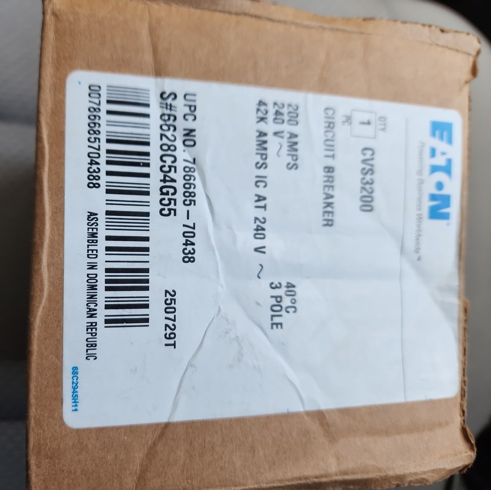 Eaton CVS3200 200 Amp 3 Pole Circuit Breaker 240V 200A 3P New