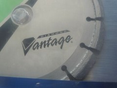 DIAMOND VANTAGE V-SHAPE CRACK CHASER 0802CCV 8 x .375 x 1