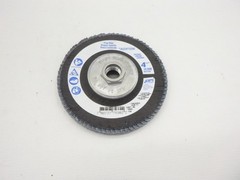 5 Pack Norton 4 1/2″ x 7/8″ Flap Disc P80 Grit 13,300 Max RPM R842, 120633322