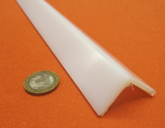 UHMW White 90 Degree Angle, 1/8″ Wall Thickness x 1.00″ Arm Widths x 24″ Long
