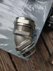 Appleton ST-4575 Electric Conduit Connectors, 3/4″ Liquid-Tight, 45 Degree