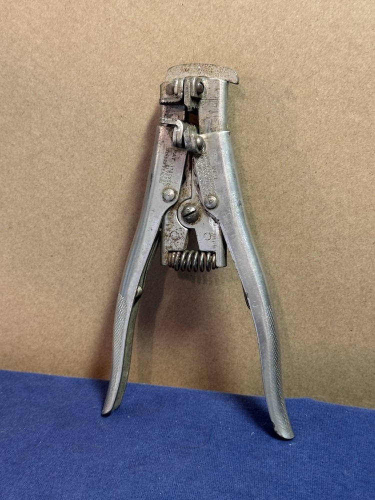 Vintage Ideal E-Z Wire Stripper Made In United States Of America
