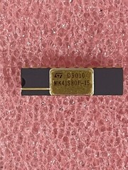 MK41S80P15 CMOS CACHE TAGRAM 4K X 4 22 PIN GOLD DIP STM (LOT OF 1)