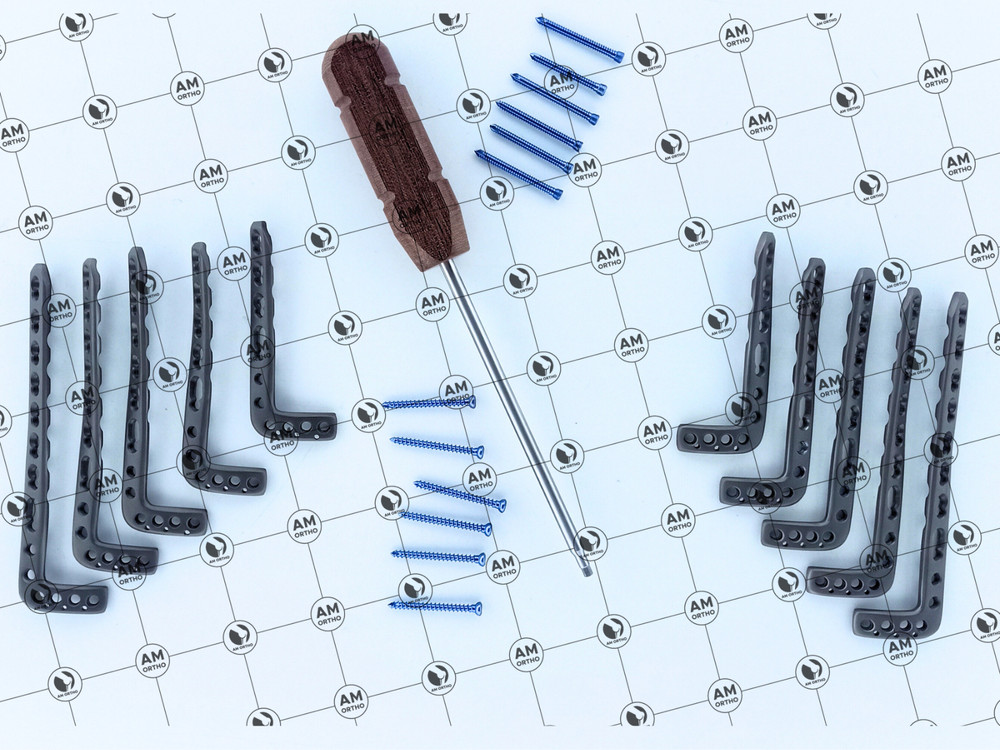 3.5mm Distäl Tibiä Änterolateral Plateṡ 4-8Holes L/R & screw set of 73 Pcs