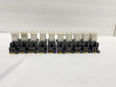 Lot of 10 General Purpose Power Relay 15A 240VAC/28VDC w Base