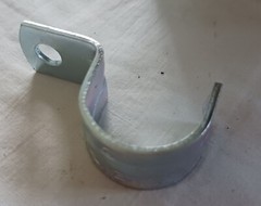 EMT Strap Appleton 1902. Zinc Plated Steel. 3/4″ Neer 1-Hole. (50 pk) Ships Free