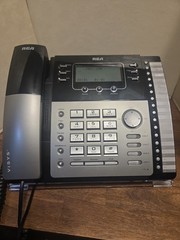 RCA VISYS 25424RE1A Corded Phone – Black/Silver
