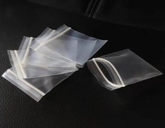 100 Reclosable Storage Bags 1.5”x 2” Small Clear Seal-Top Baggies 1.5×2
