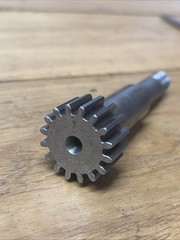 Clausing 5900 Series 12” Lathe Apron Handwheel Pinion