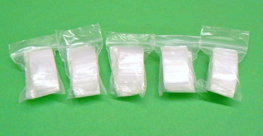 1″x1″ Poly Bags 2mil Clear Reclosable 500 Small 1″ Square Mini Baggies 1×1 Size