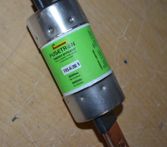 BUSSMANN – FRS-R-200 – Fusetron Dual Element Time-Delay, 200 Amp, 600 V ~ New